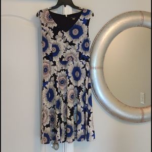 Size 10 Tommy Hilfiger Stretch Dress